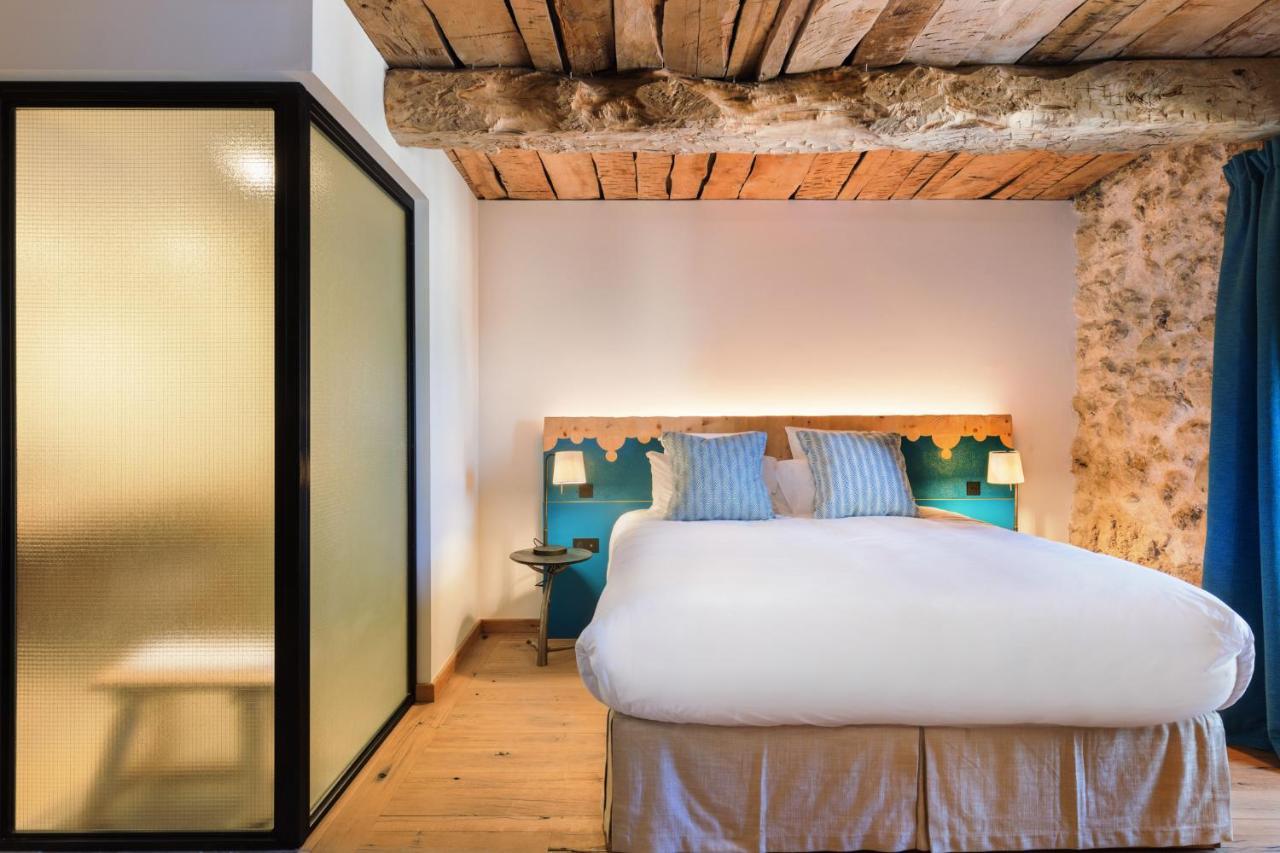 Lou Calen Hotel